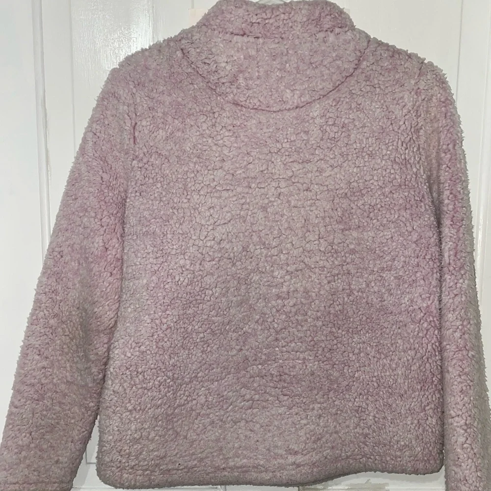Sweater - Picture 4 of 5